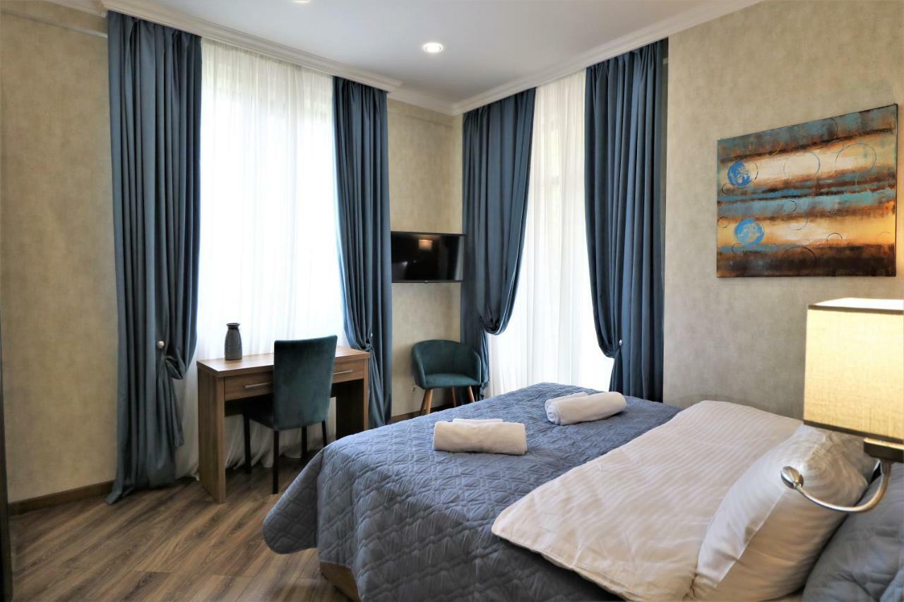 Luxury Aparthotel 5Rooms In Tbilisi Center מראה חיצוני תמונה