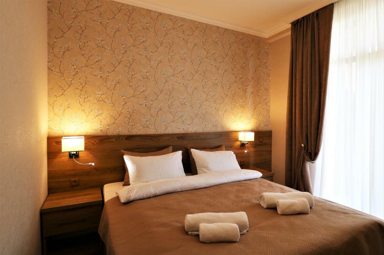 Luxury Aparthotel 5Rooms In Tbilisi Center מראה חיצוני תמונה